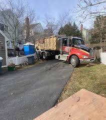 Best Garage Cleanout  in Lewisburg, TN